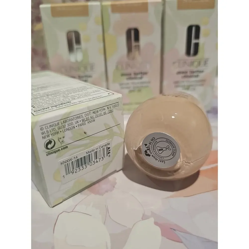 CN 18 CREAM WHIP (VF) Clinique Even Better Clinical Serum Foundation SPF25 NIB